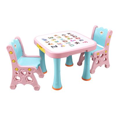 China Bedroom plastic furniture table baby table fashion plastic children dining table and chairs S-A001 for sale