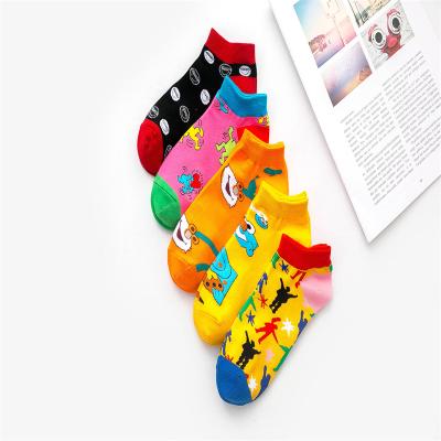 China Low MOQ Antibacterial Sock Print Logo Design Your Own Free Custom Mock Up Socks Funny Happy Men's Socks for sale