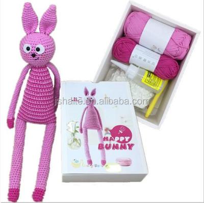 China Happy Arts Of China Yarn Crochet Kit DIY 100% Cotton Bunny Textile And Fabric And Collectible Sets for sale