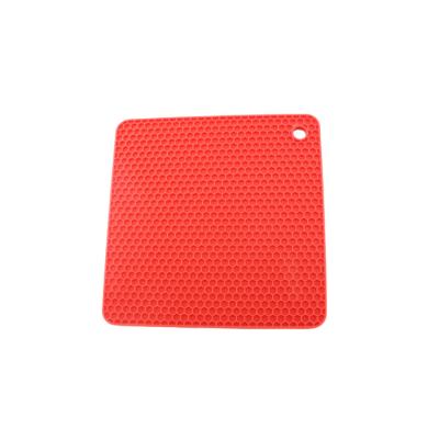 China Hot Selling Stocked Household Food Grade Silicone Insulation Red Coaster For Kitchen for sale