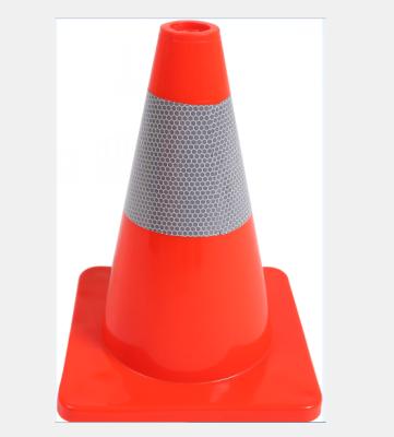 China LED light can be fixed on collapsible cone traffic cones with long and light PVC for road safety GMP-1101 for sale