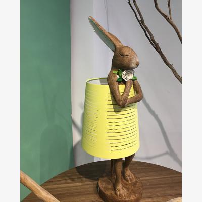 China Modern Hot Sale Country Style Resin Animal Amazon Rabbit Table Lamp for Bedroom Hotel Kid's Room for sale