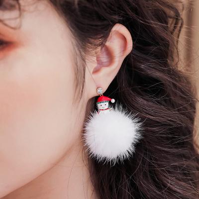 China New 2021 Trend Fashion Personality Women Cute Snowman And Christmas Tree Pattern Stud Earrings for sale