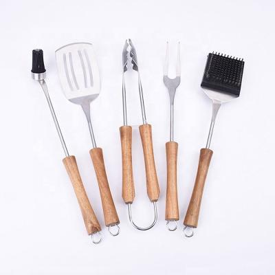 China Easily Cleaned High End Duty Acacia Handle 5 Pcs BBQ Tool Kit Stainless Steel Barbecue Set Grill BBQ Accessories Set for sale