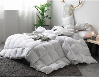 China Duck Goose Down Comforter Feather Luxury Custom Made White Cotton Duvet Filling Material Natural Soft for sale