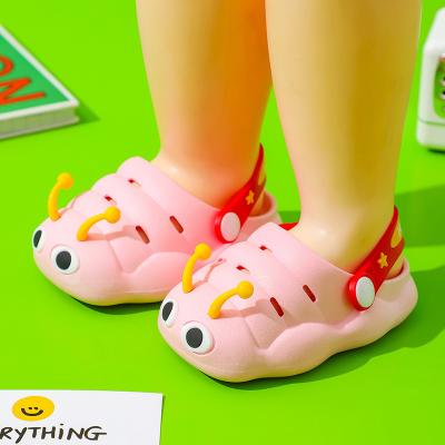 China Good Quality And Low Price Baby New Summer Durable Children Girl Shoes Jelly Sandals Caterpillar Shoes With Holes for sale