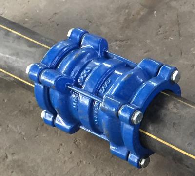 China Restrained coupling for PVC HDPE pipe equal for sale