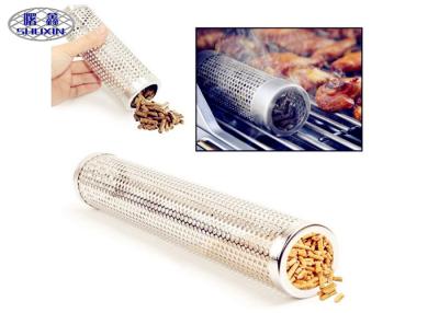 China Kugel-Raucher-Rohr-perforierter Edelstahl Smokincube hölzernes für Grill zu verkaufen