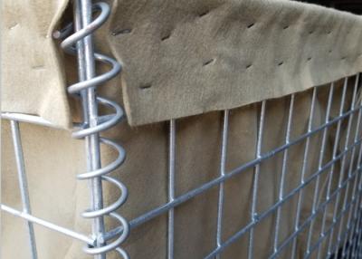 China Galvanisierte Geotextilien Stahldraht Hesco-Zaun-Bastion Military Barriers 300gsm zu verkaufen