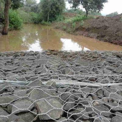 China Galvanisierte Gabions-Körbe 2m x 1m x 1m gesponnener Eisen-Draht-Zaun River Protection zu verkaufen