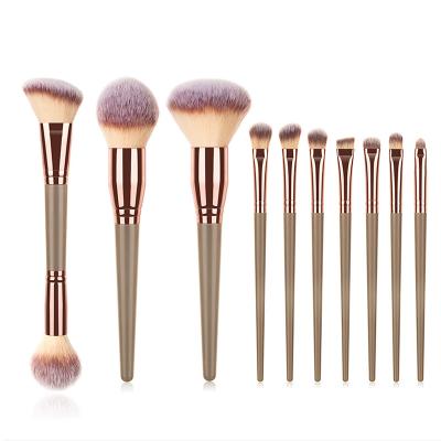 China Angular Blush Factory Custom Wholesale 10 Pieces Wooden Handle Soft Fiber Hair, Black and Brown Bling Makeup Brush Set for sale