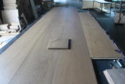 Chine 300MM Width Oak Engineered Wood Flooring to Colombia à vendre