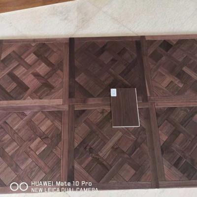 Chine Plancher de parquet en bois de chêne à vendre