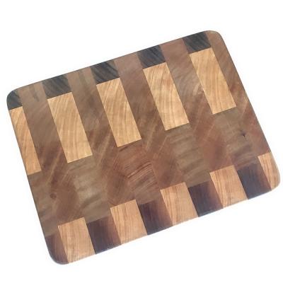 China Dwarfsmith Black Walnut Nature Color Viable American Mineral Oil Butcher Stall Customized Logo Cutting Plate for sale