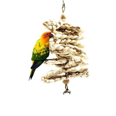 China Sustainable new type top selling goods using wooden parrots nibble on skewers corn husks made of snowflakes for sale