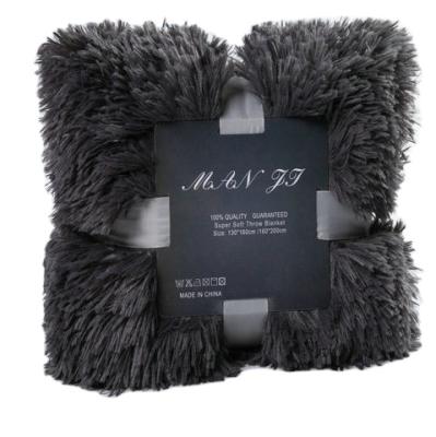 China Sustainable Decorative Extra Soft Faux Fur Throw Blanket for sale