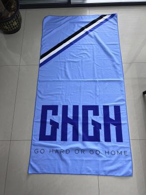 China custom beach towel high quality 100% microfiber oversized thick beach towel microfiber beach towel with plastic case for sale