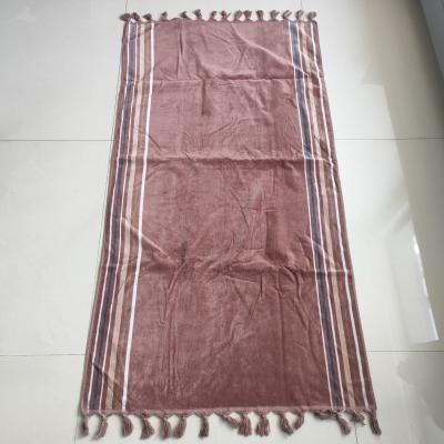 Chine serviette de plage faite sur commande à séchage rapide organique d'enfant de serviette de plage de grand coton avec la serviette de plage de rayure de concepteur de glands à vendre