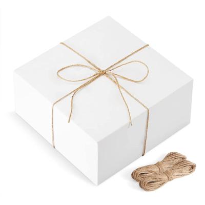 China Wholesale Custom Luxury Recyclable Cardboard Gift Rigid Lid And Plain Paper Box for sale