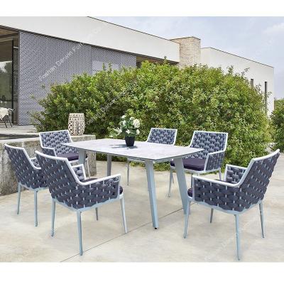 China 2-3years luxury outdoor furniture rope rattan wicker garden dining table and chair outdoor furniture dining set for sale