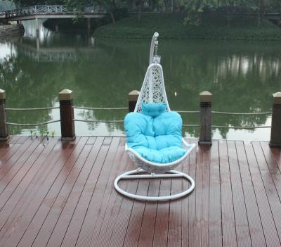 China Traditional Luxury Rattan Swing Chair Wicker Egg Chair Hanging Garden Patio Swings Furniture for sale