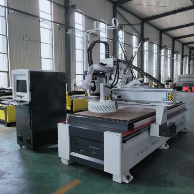 China Long lifespan multifunctional ATC cnc router woodworking machine for cabinet door for sale