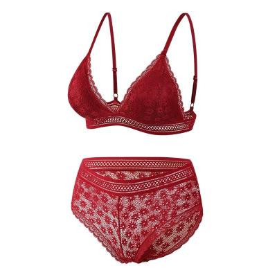 China Sexy Breathable Flange Cavity Lace Underwear Set Beautiful Wrapped Back Wireless Chest Women Lace Up Briefs Bra Sets for sale