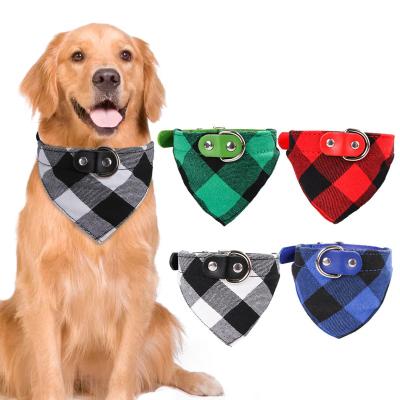 China Popular Classical Bandanas Plaid Triangle Scarf Bibs Washable Christmas Adjustable Dog Scarf for sale