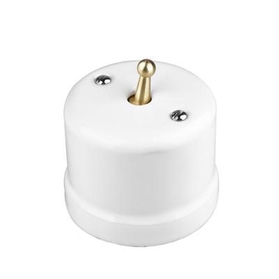 China Safety Ceramic Vintage Style Outdoor Mounted Metal Toggle Wall Switch for sale