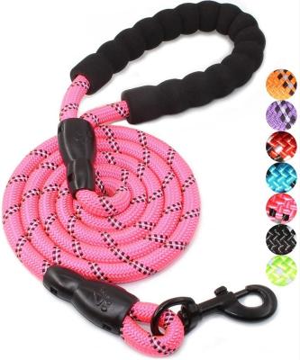 China Wholesale Nylon Reflective Pet Traction Rope With Comfortable Padded Elevating Handle Rope Dog Leash for sale