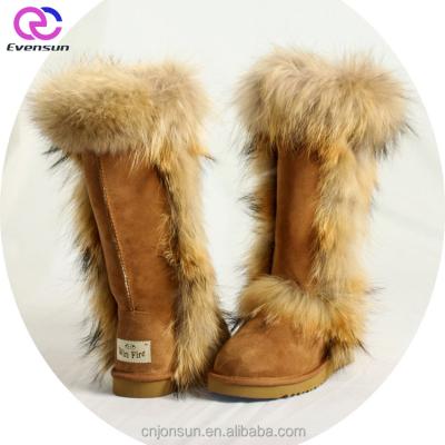 China New Fashion Classic Anti-odor And Comfortable Double Face Winter Women Sheepskin Boots With Raccoon Fur Around for sale