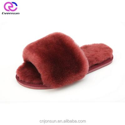 China Shearing Slipper New Fashion Sandal Faux Fur Rabbit Rubber Plastic Slipper for sale