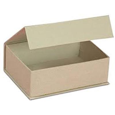 China New Style Recycled Materials Pink Folding Cardboard Magnetic Packaging Box / Cardboard Paper Packaging Box With Silver Hotstamping for sale