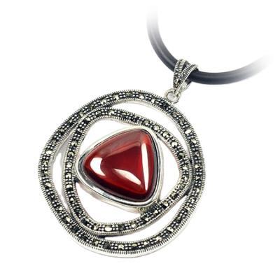 China High Quality Large Size Bling Pendant Red Agate Large Vintage Necklace Stone Pendant for sale