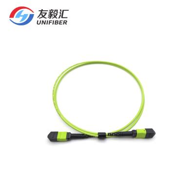 Chine La correction de fibre d'OM5 MPO attachent le type à plusieurs modes de fonctionnement B de 12 noyaux petit volume à vendre