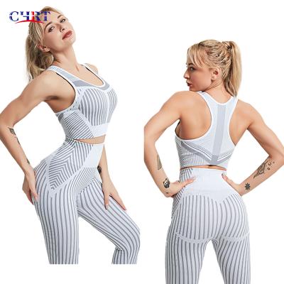 China Lightweight OKyrie Fitted High Waist Yoga Shorts For Women With 2 Pockets Side Tummy Control Workout Running Home Shorts for sale