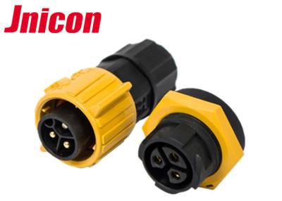 China Pin 3 que suelda el conector de cable impermeable, conector del soporte del panel IP67 en venta