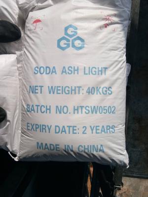 中国 40 KG/BAG Sodium Carbonate Soda Ash Used in Petroleum, Chemical and Papermaking 販売のため