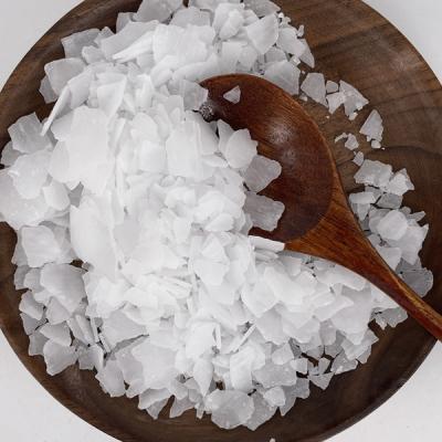 China 100.5% Food Grade White Sodium Hydroxide Caustic Soda for sale