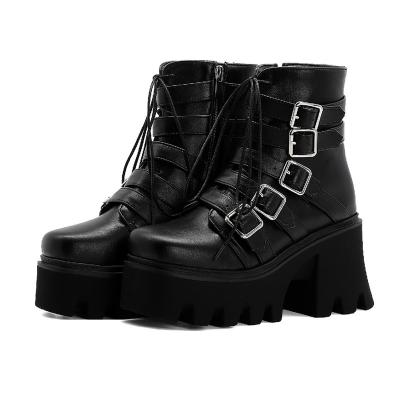 China Fashion Trend Fashion Block Heels Ankle Boots For Winter Punk Fashion Metal Buckle Women Platform Shoes Ankle Boots Black Boots for sale