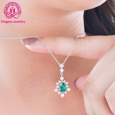 China Fashionable Fancy Pendant Necklace High Quality Pear Shape Lab Created Green Diamond Green Necklace Set For Women for sale