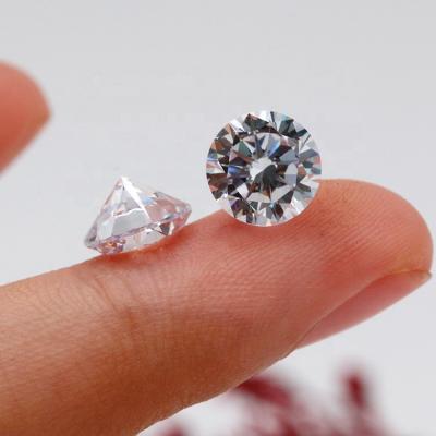 China Colorless Spark 6.5mm VVS DEF Round Cut Moissanite Synthetic White Diamond for sale