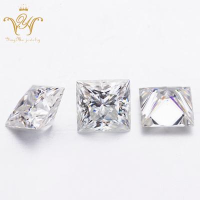 China High Quality 5*5mm Brilliant Sparkle Princess Cut Loose Diamond Moissanite for sale