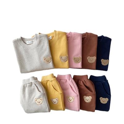 China Korean vintage INS children's clothing sets 2022 autumn children's cotton cartoon bear long-sleeved round neck sweater + pants two-piece suit for sale