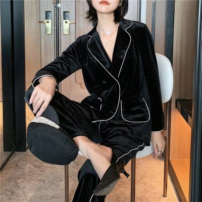 China Thermal Two Pieces Long Velvet Winter Sleeves Lounge Wear Set Button Criss Cross Sleepwear Warm Solid Pajamas Set For Women for sale