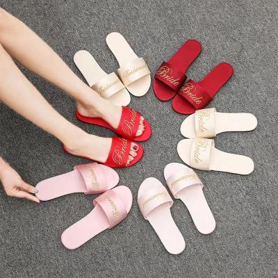 China Luxury Fashion Trend Satin Bride and Bridesmaid Slippers Wedding Party Open Toe Slippers For Women for sale