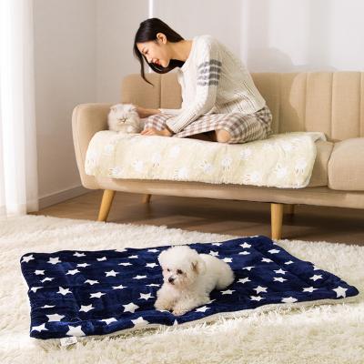 China Spring and Autumn Seasons Dog Blanket Quilt Four Seasons Flannel Kennel Coral Fleece Blanket Pet Dog Breathable Mat for sale