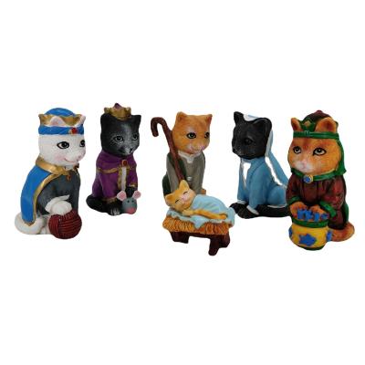 China Europe Cat Royal Resin Crafts Animal Ornaments Halloween Gifts American Nativity Sets Christmas Figurine for sale