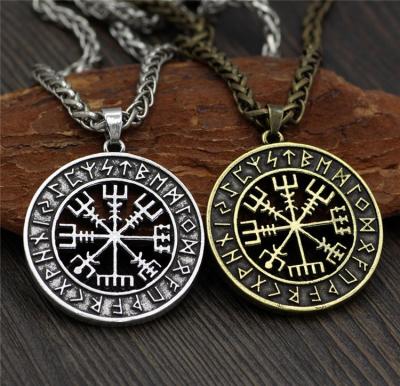 China Hot Selling Norse CLASSICS Viking Mens Compass Pendant Necklace Viking Rune Pendant Necklace Norse Jewelry for sale