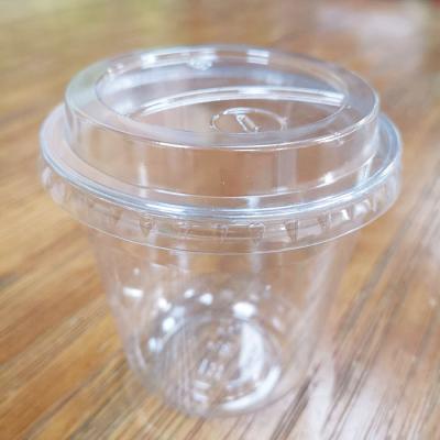 China Recyclable 12oz Plastic Disposable Pet Cup With Dome Lid for sale